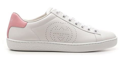 Women's sneaker with Interlocking G 